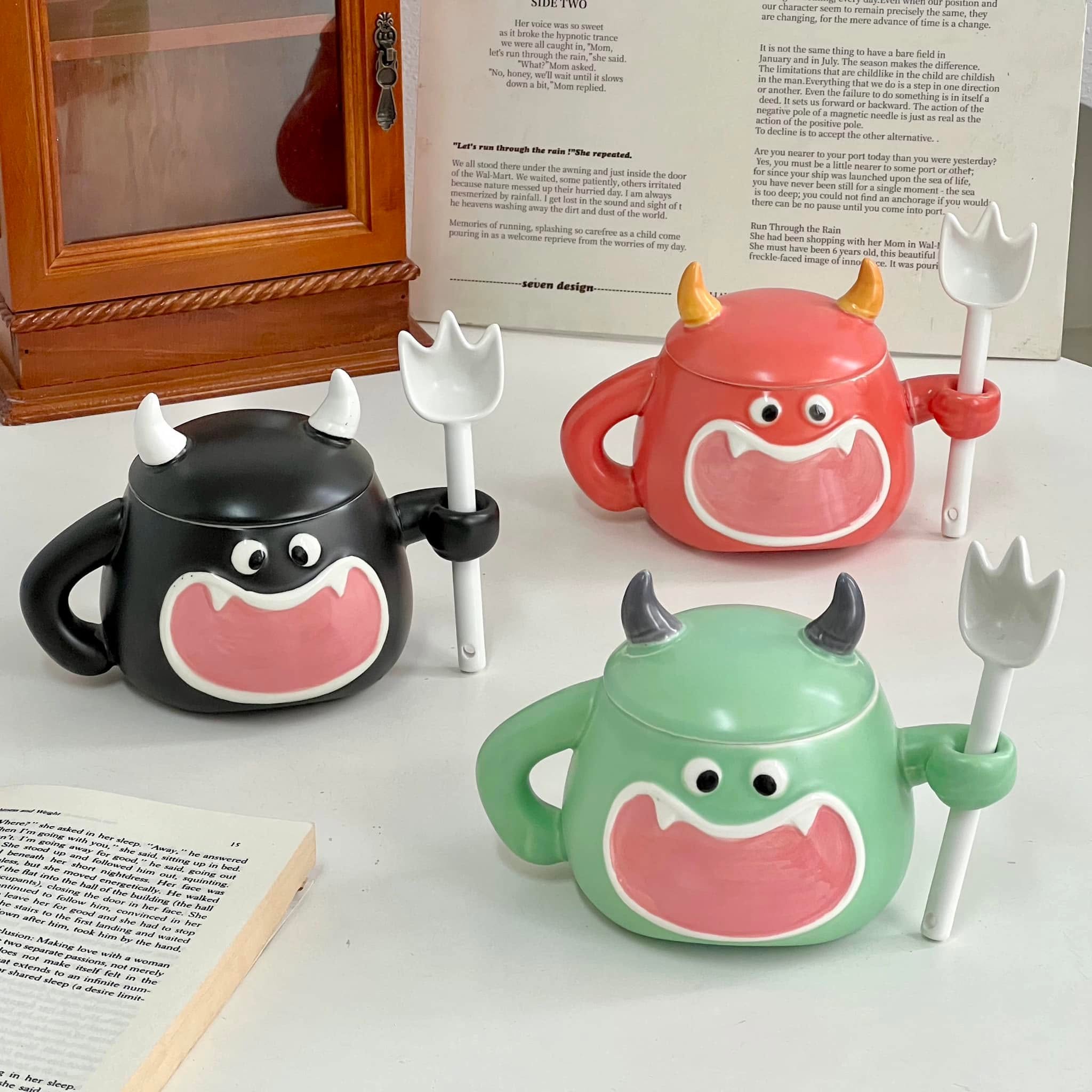Spooky Halloween Monster Ceramic Mug Set with Lid and Spoon
